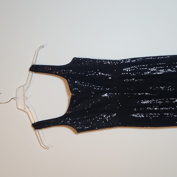 Dress the population sweetheart sequin midi dress - Picture 9 of 12